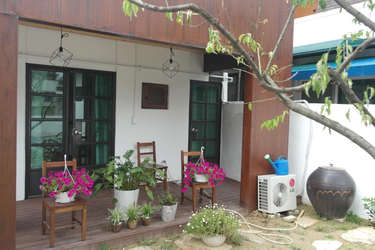 Mongyouhwawon Guesthouse Jeonju Buitenkant foto
